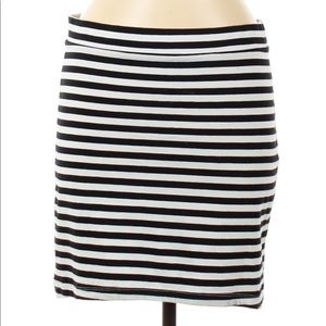Divided by H&M Casual Skirt Black & White Stripe Bodycon - US size L